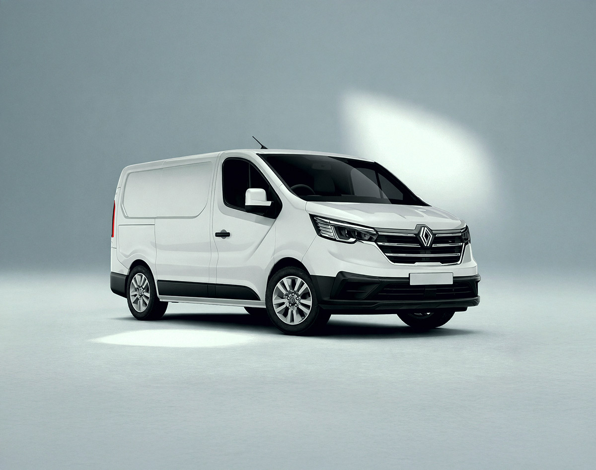 Renault Trafic or similar