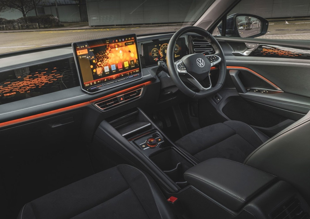 Volkswagen TIGUAN ESTATE 1.5 TSI eHybrid Match 5dr DSG [Area View]