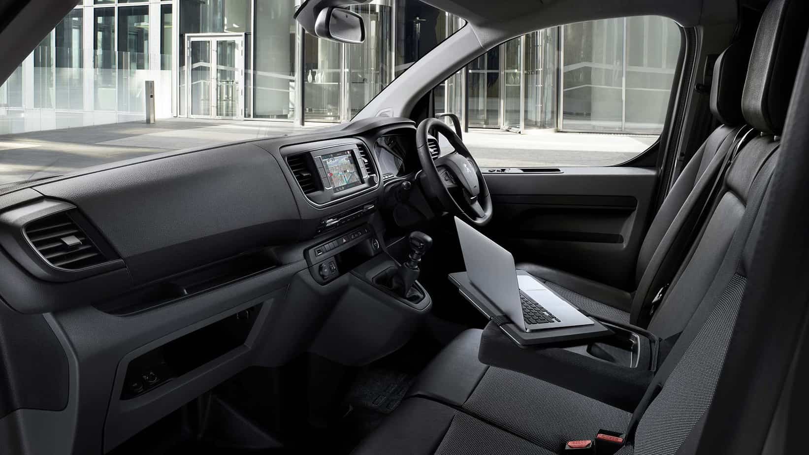 peugeot expert interior